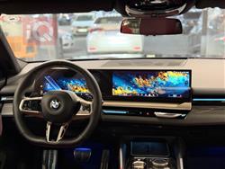 بی ئێم دەبڵیو سیریەس 5